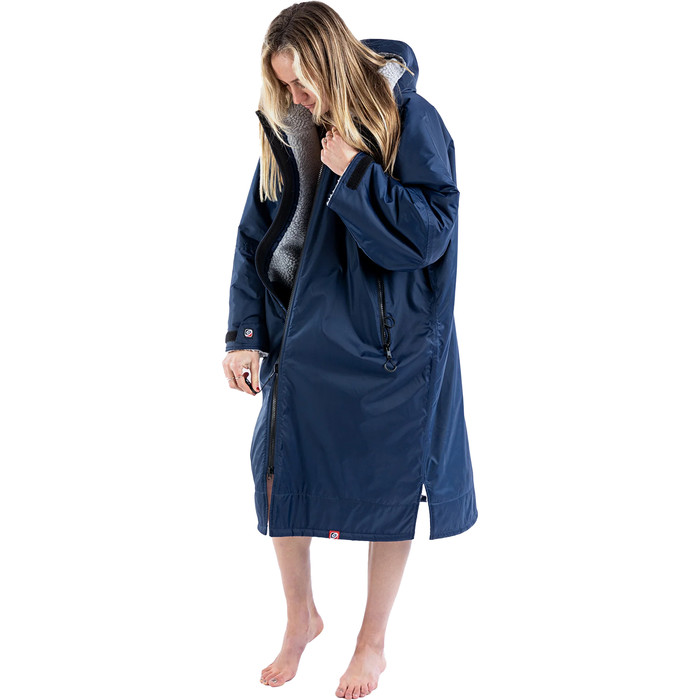 2024 Dryrobe Advance Long Sleeve Change Robe V3 DR104 - Navy Blue / Grey